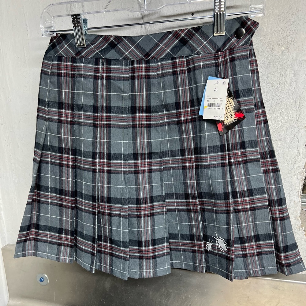 NWT Beetlejuice Astrid Gray Plaid Uniform Skort - Picture 2 of 8